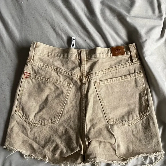 Urban Outfitters Neutral Shorts - Picture 2 of 3